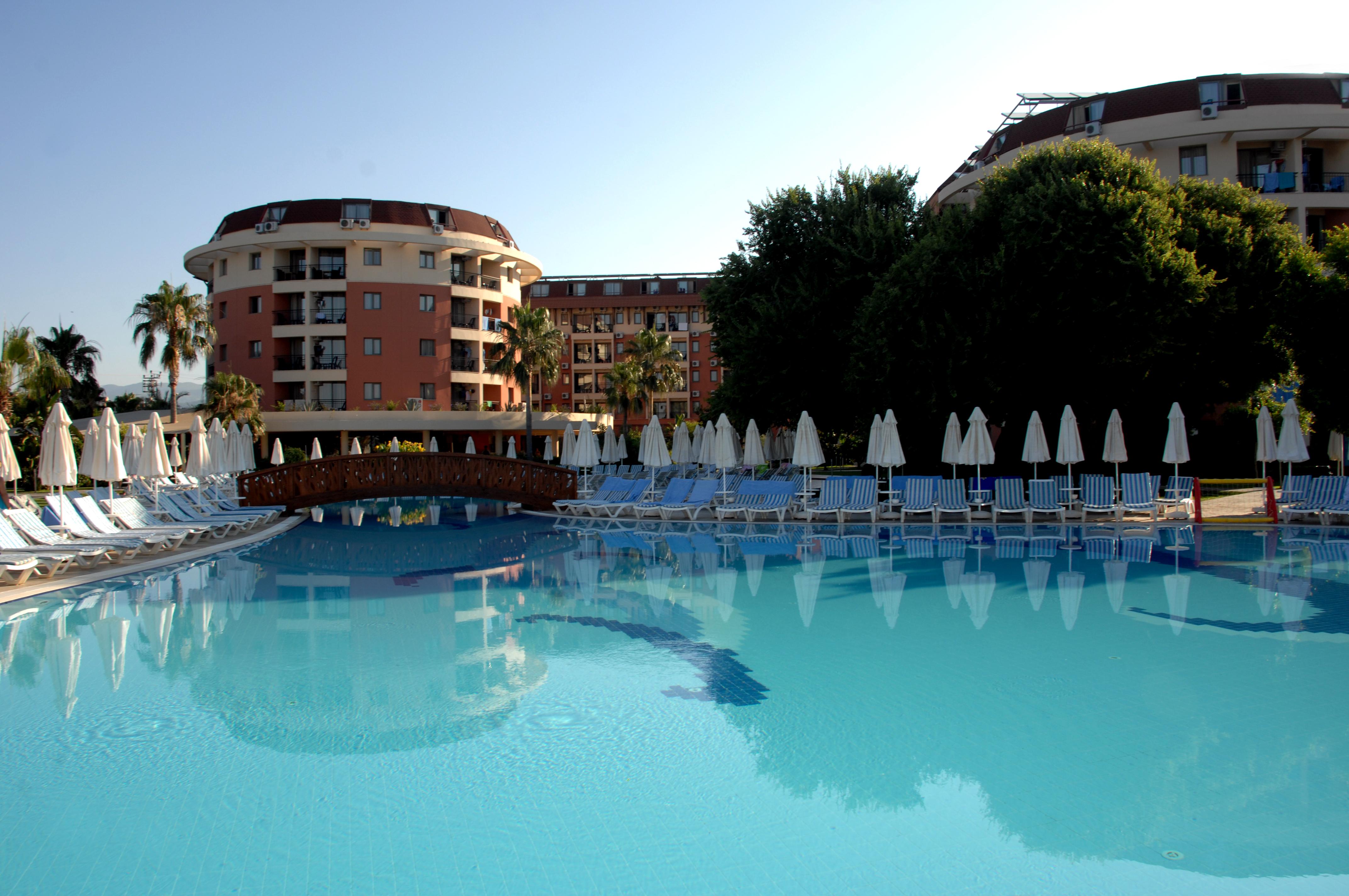 Palmeras Beach Hotel Ultra All Inclusive Konaklı Екстериор снимка